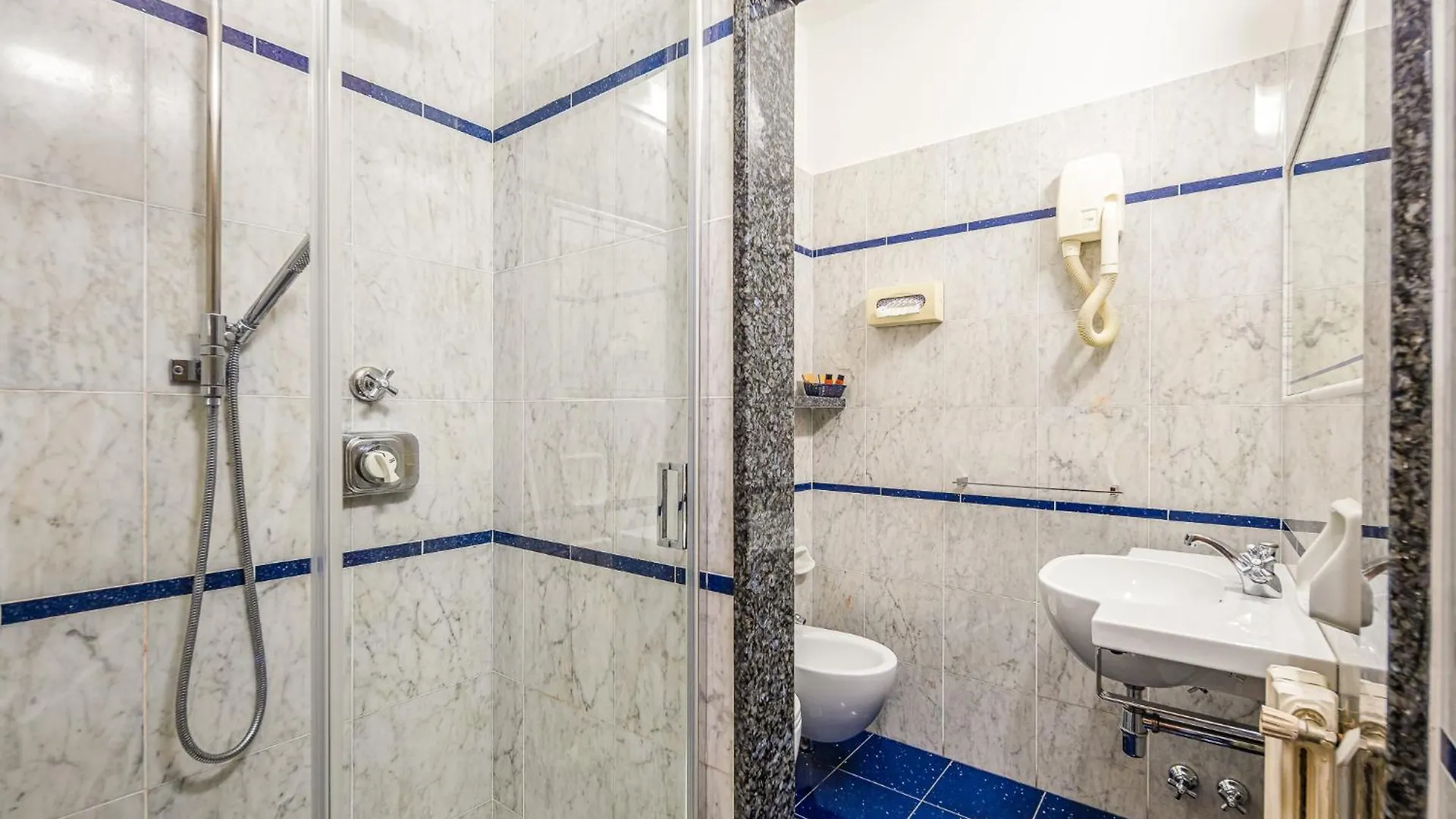 Hotel City Флоренция