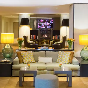Hotel Starhotels Michelangelo, Florenz