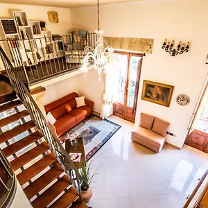  Apartment Manno 81 - Charming Historic Italy