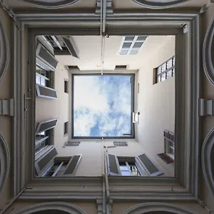  Apartment Affrescato 180mq In Palazzo Del 600 A Italy